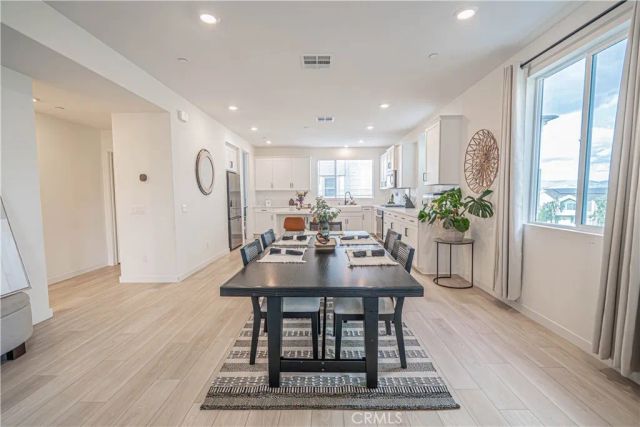 27154 Valley Oak Place, Valencia, CA 91381