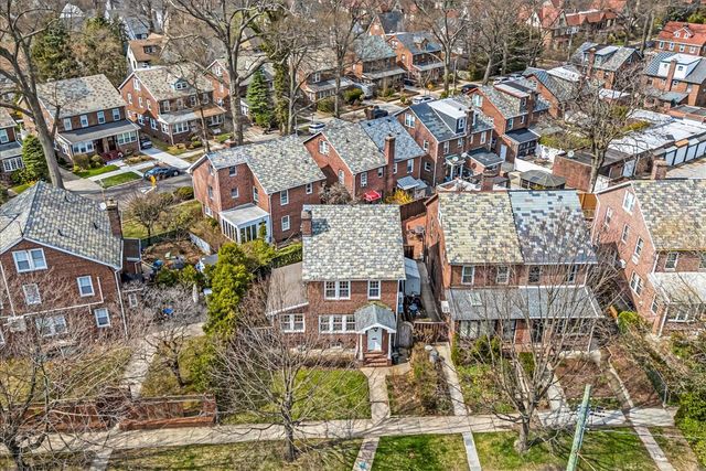 113-09 Union Turnpike, New York City, NY 11375