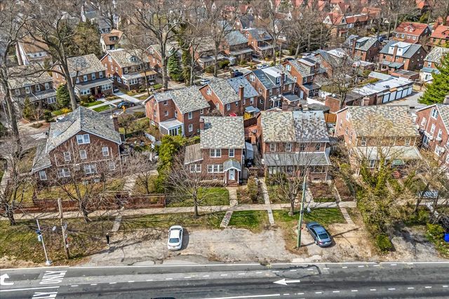 113-09 Union Turnpike, New York City, NY 11375