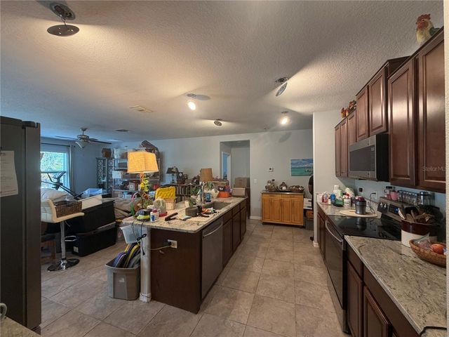 17103 WHITE MANGROVE DRIVE, Wimauma, FL 33598