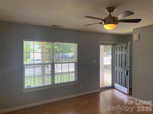 7629 Lady Liberty Lane, Charlotte, NC 28217