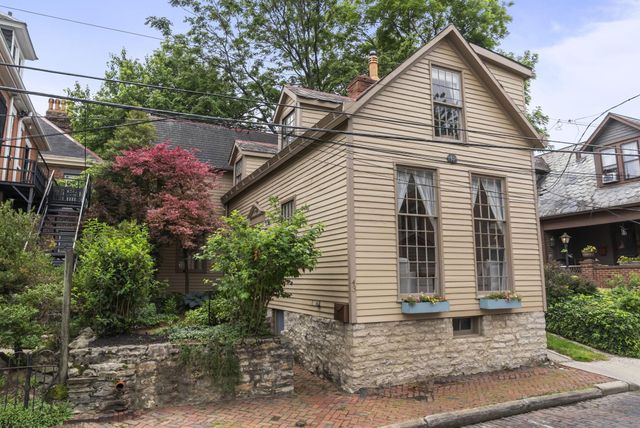 43 E Beck Street, Columbus, OH 43215
