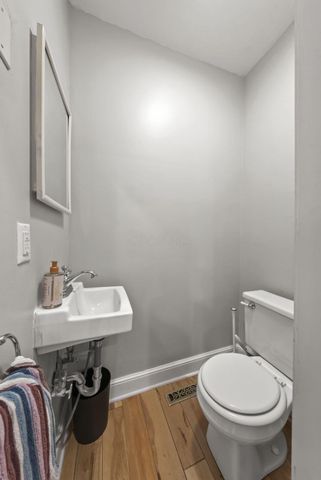 43 E Beck Street, Columbus, OH 43215