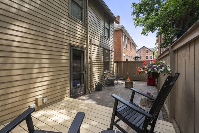 43 E Beck Street, Columbus, OH 43215