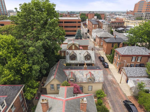 43 E Beck Street, Columbus, OH 43215