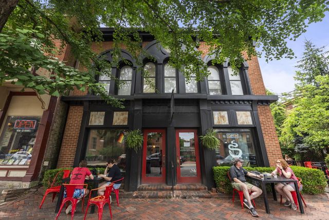 43 E Beck Street, Columbus, OH 43215