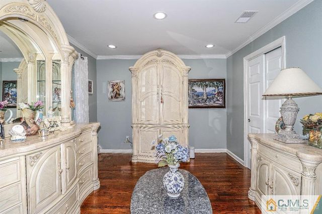 2 Agress Road, Millstone, NJ 08535