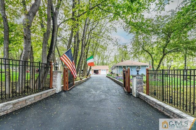 2 Agress Road, Millstone, NJ 08535