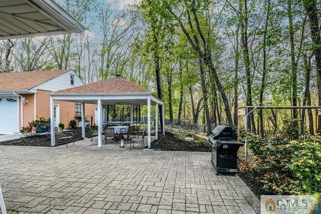 2 Agress Road, Millstone, NJ 08535