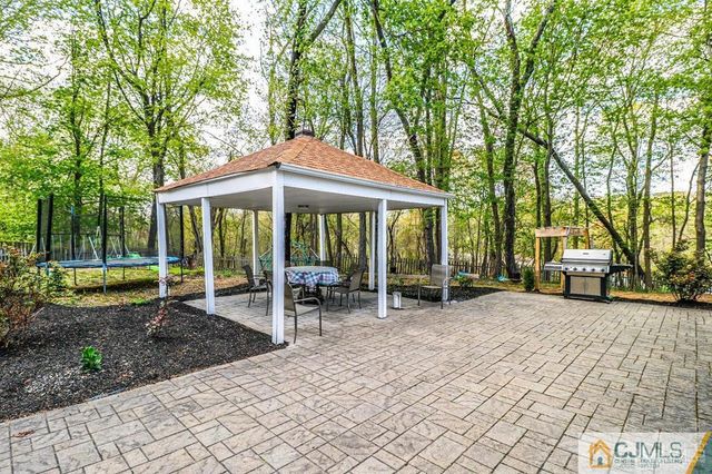 2 Agress Road, Millstone, NJ 08535