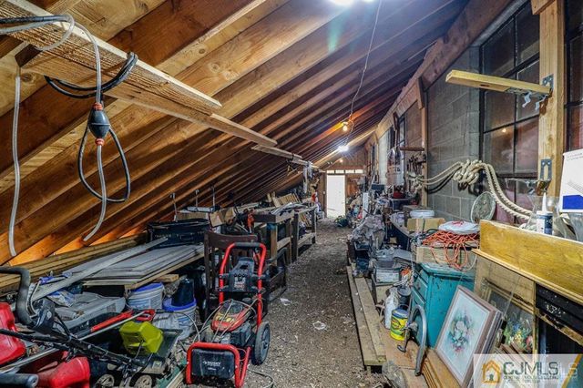 2 Agress Road, Millstone, NJ 08535