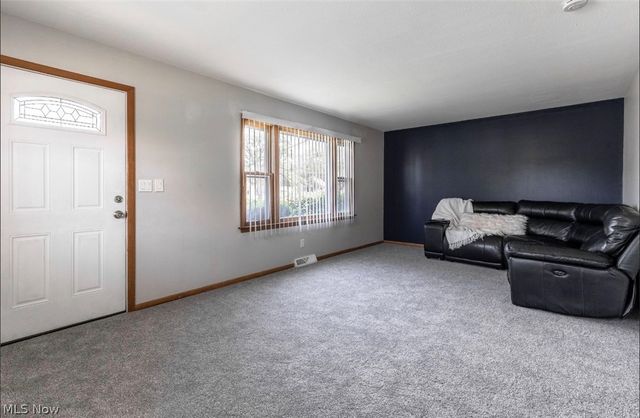1333 W 23 Street, Lorain, OH 44052