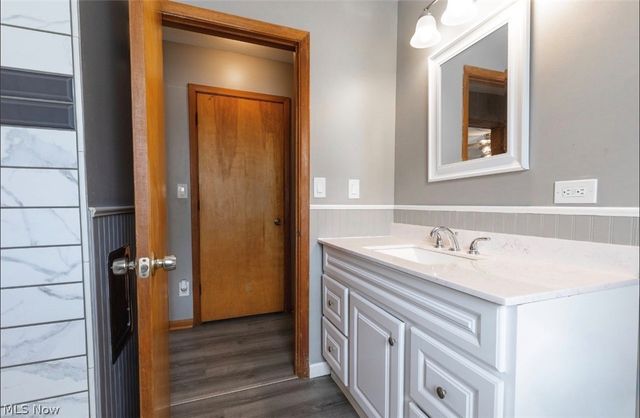 1333 W 23 Street, Lorain, OH 44052