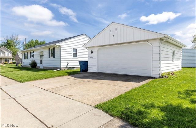 1333 W 23 Street, Lorain, OH 44052