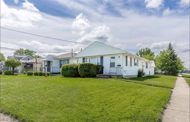 1333 W 23 Street, Lorain, OH 44052