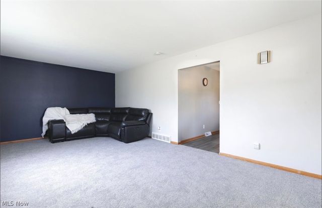 1333 W 23 Street, Lorain, OH 44052