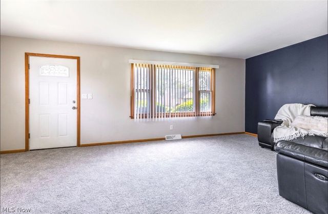 1333 W 23 Street, Lorain, OH 44052