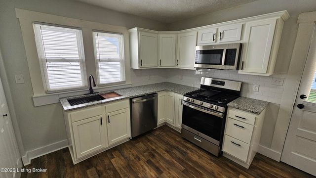 1004 Dixon Ave, Louisville, KY 40217