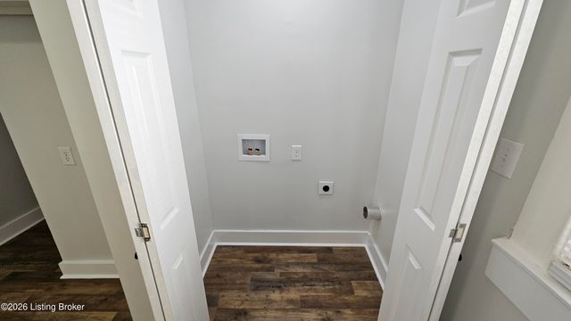 1004 Dixon Ave, Louisville, KY 40217