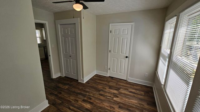 1004 Dixon Ave, Louisville, KY 40217