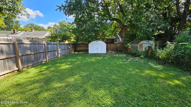 1004 Dixon Ave, Louisville, KY 40217