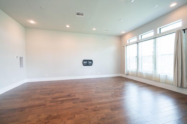 1613 Wheeler Street C, Houston, TX 77004