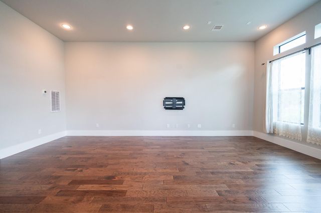 1613 Wheeler Street C, Houston, TX 77004