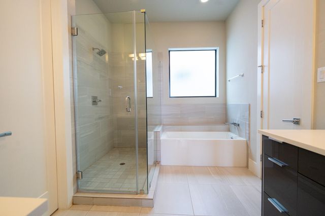 1613 Wheeler Street C, Houston, TX 77004