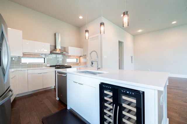 1613 Wheeler Street C, Houston, TX 77004
