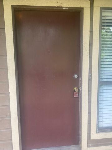 612 Park Place PL 303, Austin, TX 78705