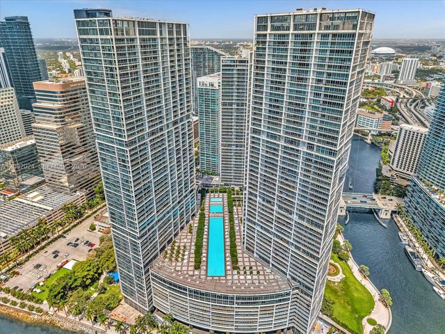 475 Brickell Ave 2715, Miami, FL 33131