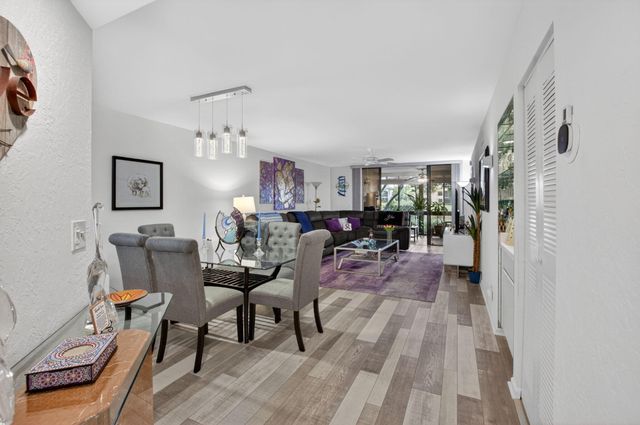 7254 Clunie Place 15002, Delray Beach, FL 33446