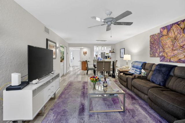 7254 Clunie Place 15002, Delray Beach, FL 33446