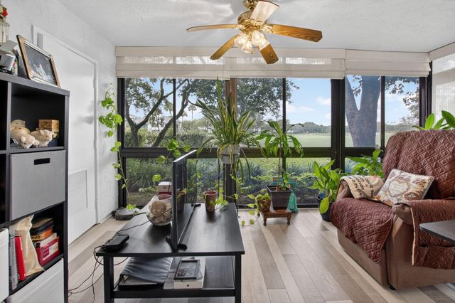 7254 Clunie Place 15002, Delray Beach, FL 33446