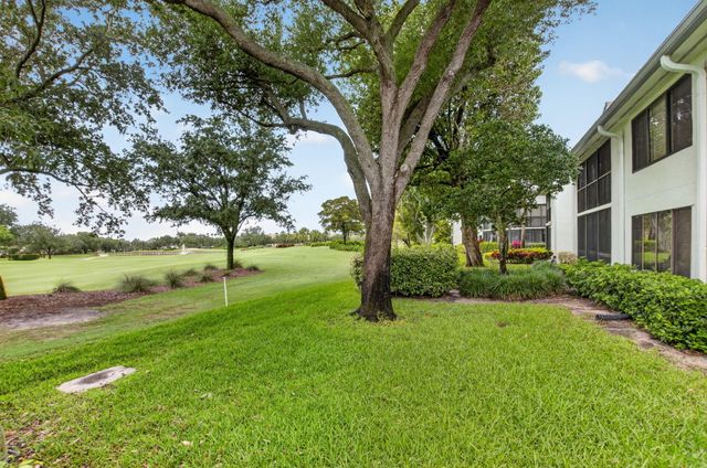 7254 Clunie Place 15002, Delray Beach, FL 33446