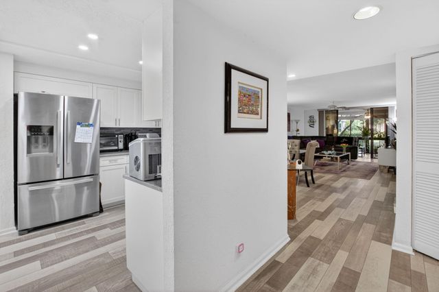 7254 Clunie Place 15002, Delray Beach, FL 33446