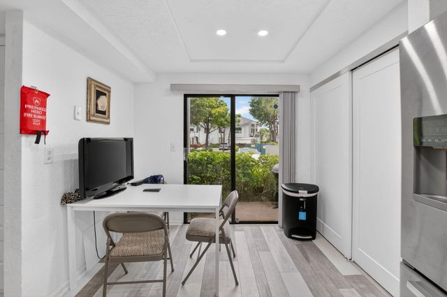 7254 Clunie Place 15002, Delray Beach, FL 33446