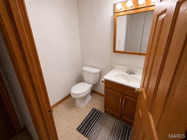 9724 Highway HH, Robertsville, MO 63072