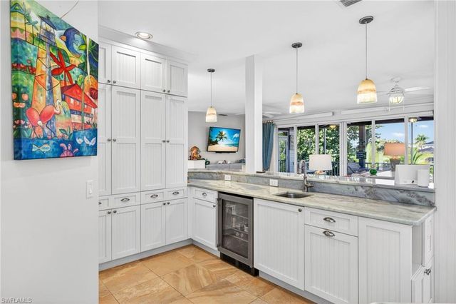 1141 Paper Fig CT, Sanibel, FL 33957