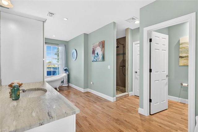 1141 Paper Fig CT, Sanibel, FL 33957