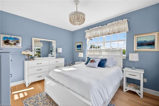 1141 Paper Fig CT, Sanibel, FL 33957