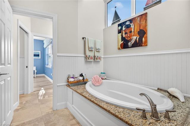 1141 Paper Fig CT, Sanibel, FL 33957