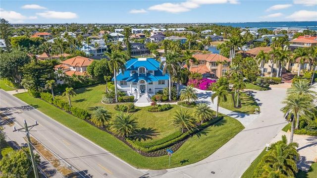 1141 Paper Fig CT, Sanibel, FL 33957