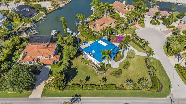 1141 Paper Fig CT, Sanibel, FL 33957