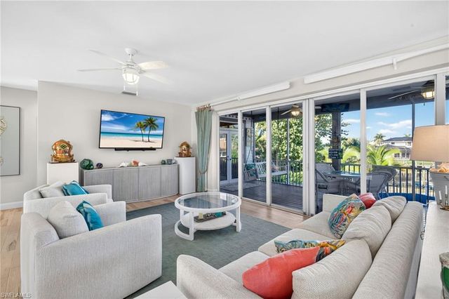 1141 Paper Fig CT, Sanibel, FL 33957