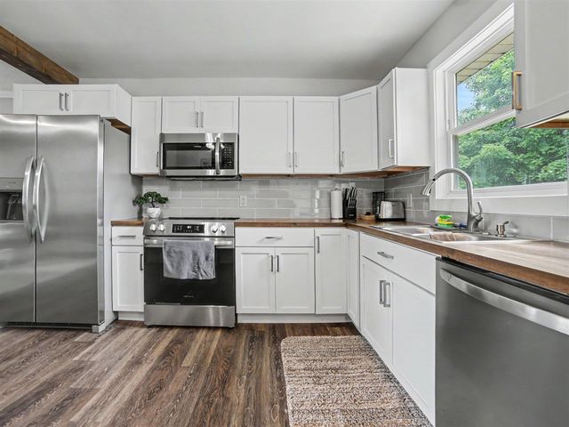 2209 E Madison Road, Hart, MI 49420