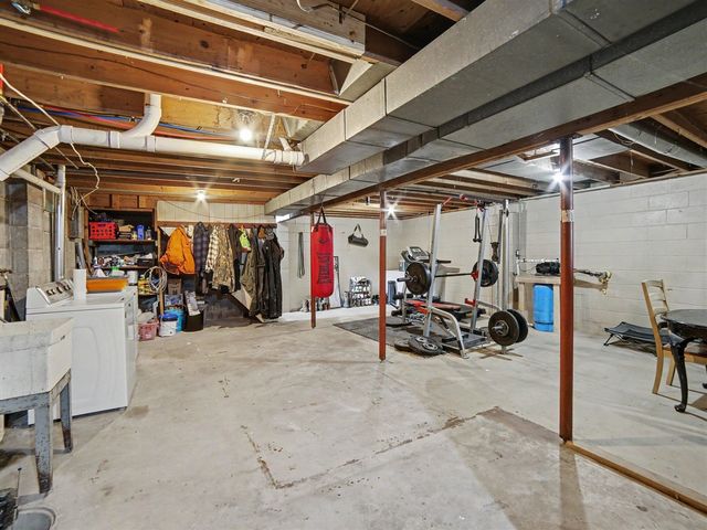 2209 E Madison Road, Hart, MI 49420