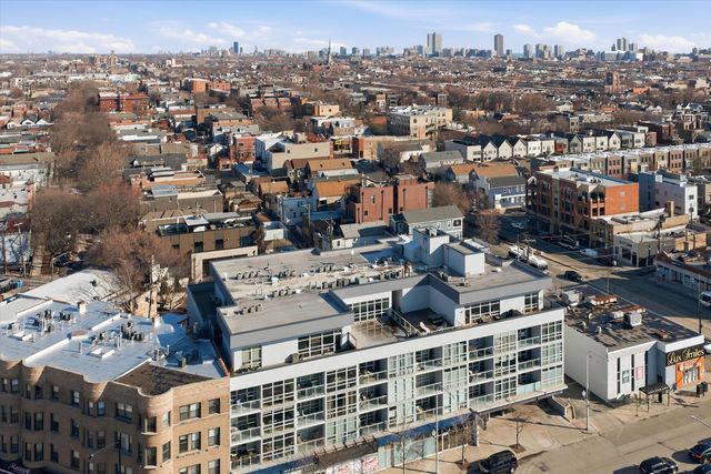 1610 W Fullerton Avenue 403, Chicago, IL 60614