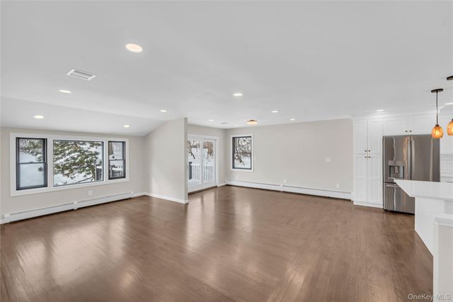 2 Chapel Court, Orangeburg, NY 10962