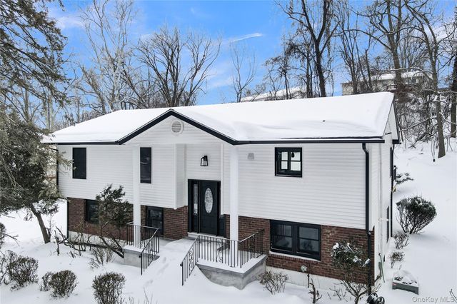 2 Chapel Court, Orangeburg, NY 10962